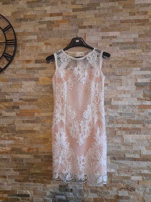 Sukienka elegancka ślub cywilny chrzest święta koronka jak nowa
