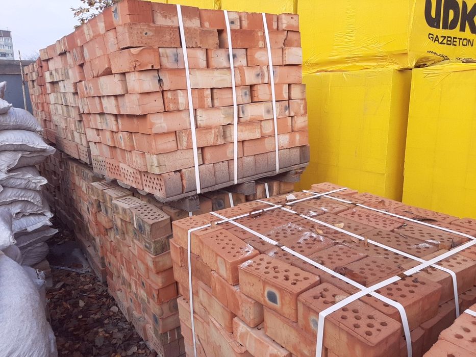 Цегла чорнова з доставкою