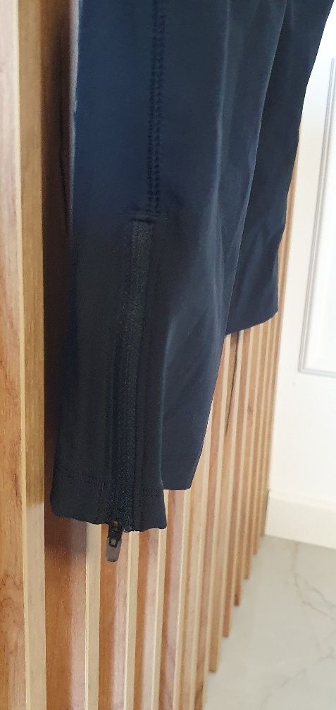 Spodnie Under Armour rozmiar M