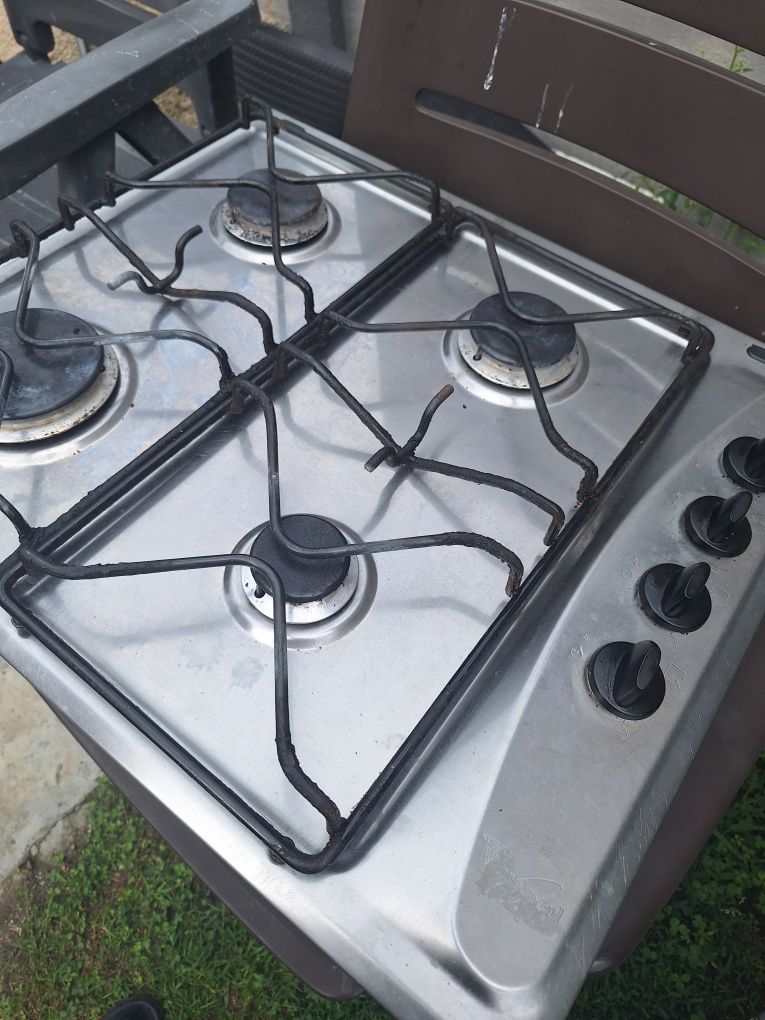 Sprzedam płytę gazową i piekarnik whirlpool