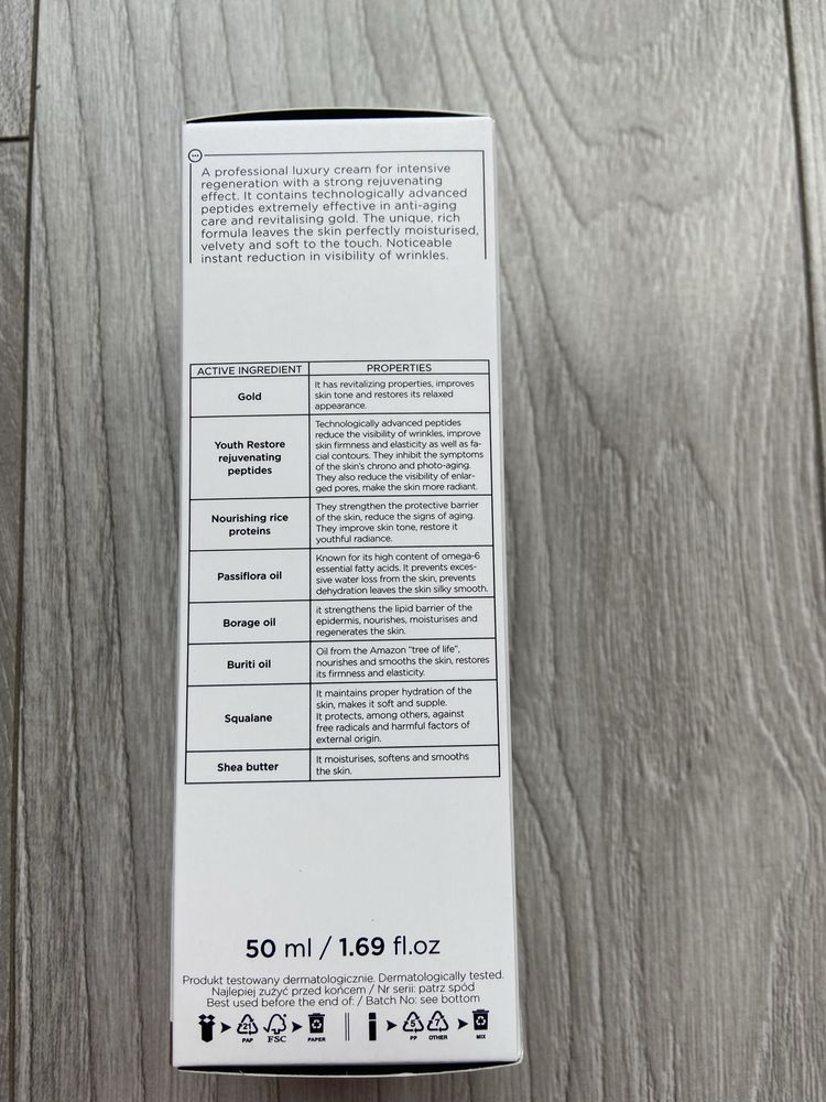 Peptydowy krem odmładzający do twarzy, szyi i dekoltu