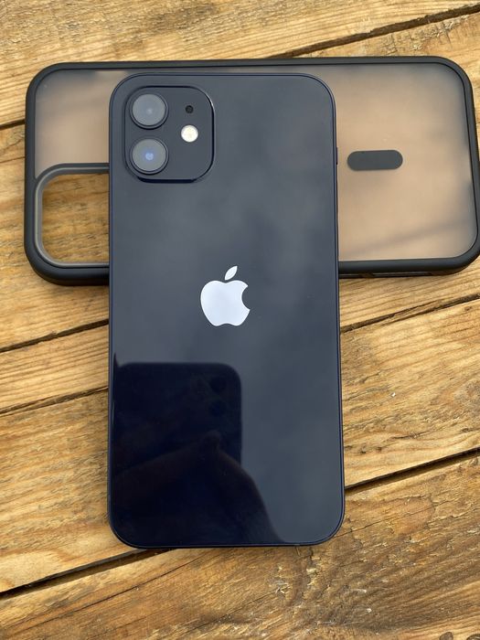 Продам iphone 12