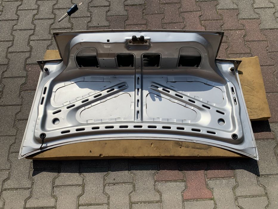 Klapa bagażnika tył VW Jetta 2 A2 MK2