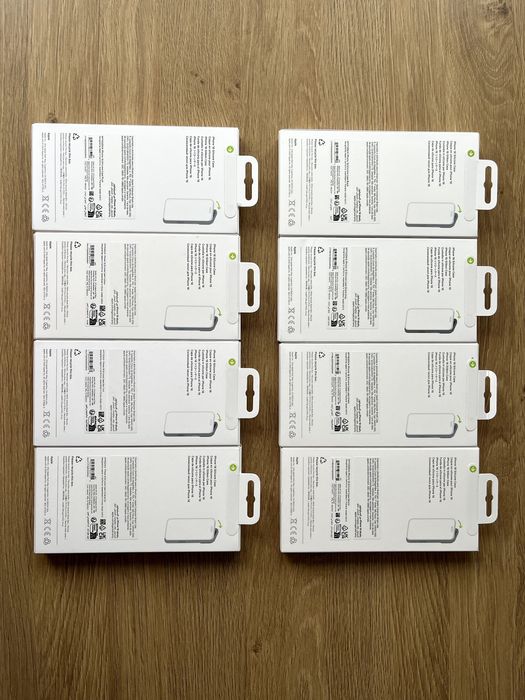 Оригінальний силіконовий чохол Apple Silicone Case MagSafe iPhone 16