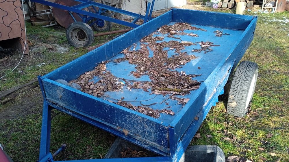 Продам прицеп терміново