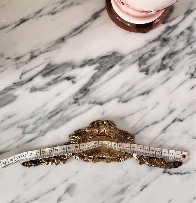 Ozdoba meblowa fronton okucie z brązu brąz mosiądzu antyk francja