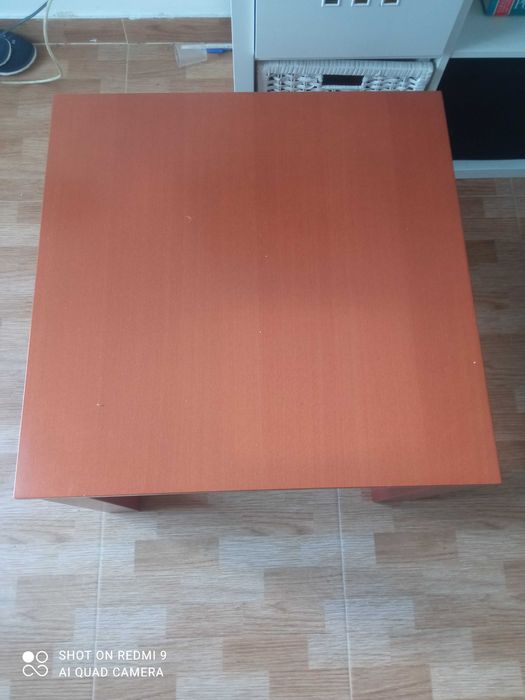 Mesa de centro sala em cerejeira 25 euros