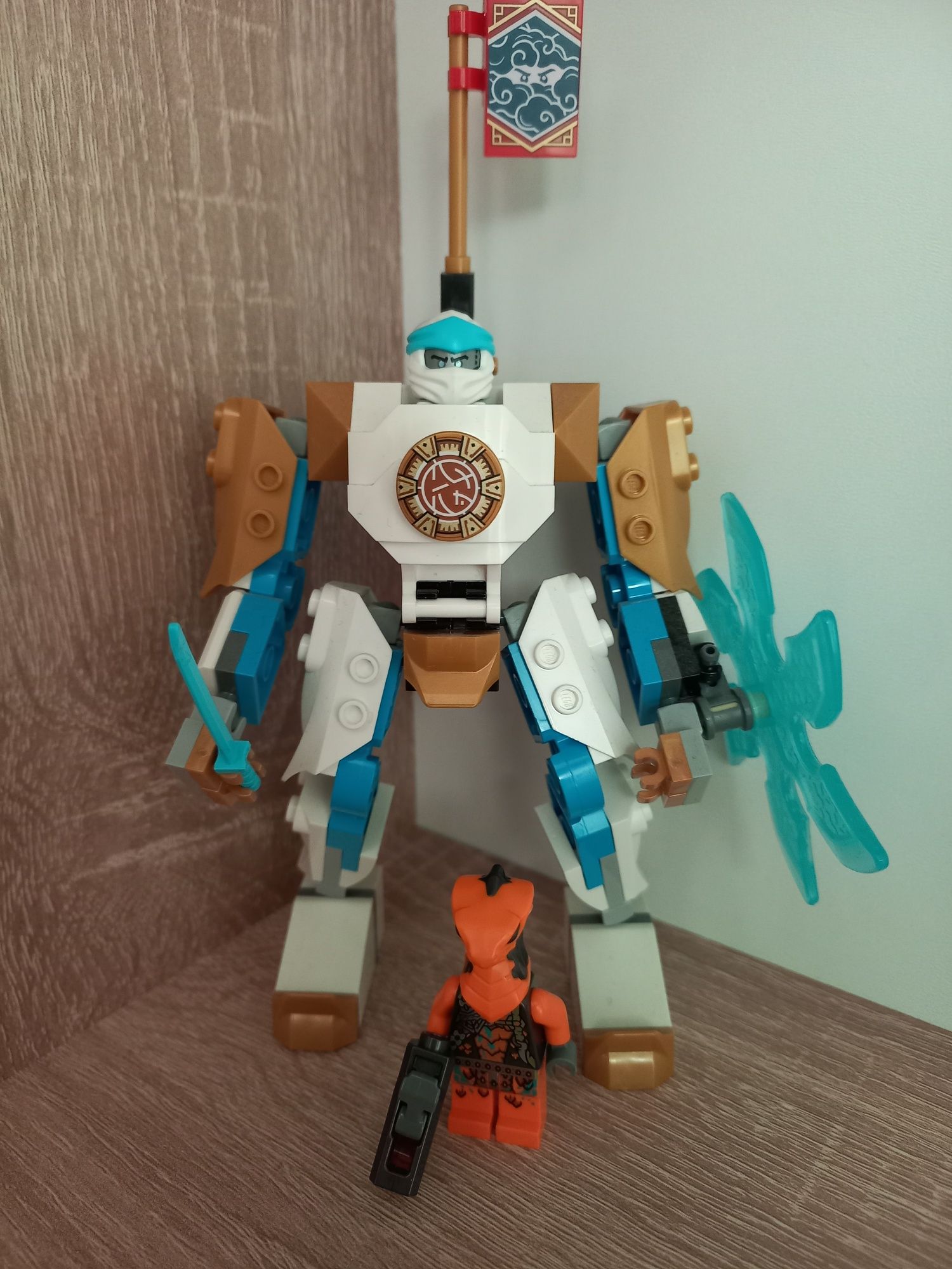 Лего ниндзяго робот зейна