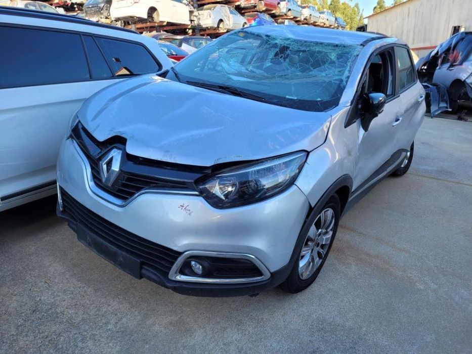 Renault Captur 2015 para peças