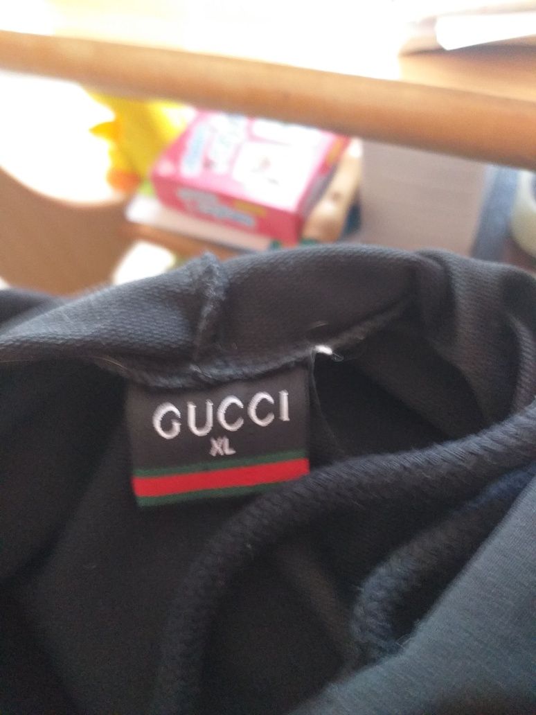 Gucci bluza letnia z kapturem rozmiar XL czarna