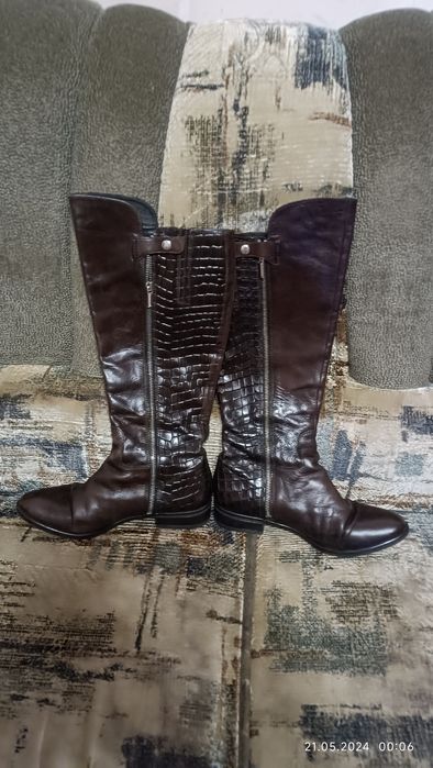 Женские коричневые демисезонные сапоги clarks кожа 39р. оригинал 2035