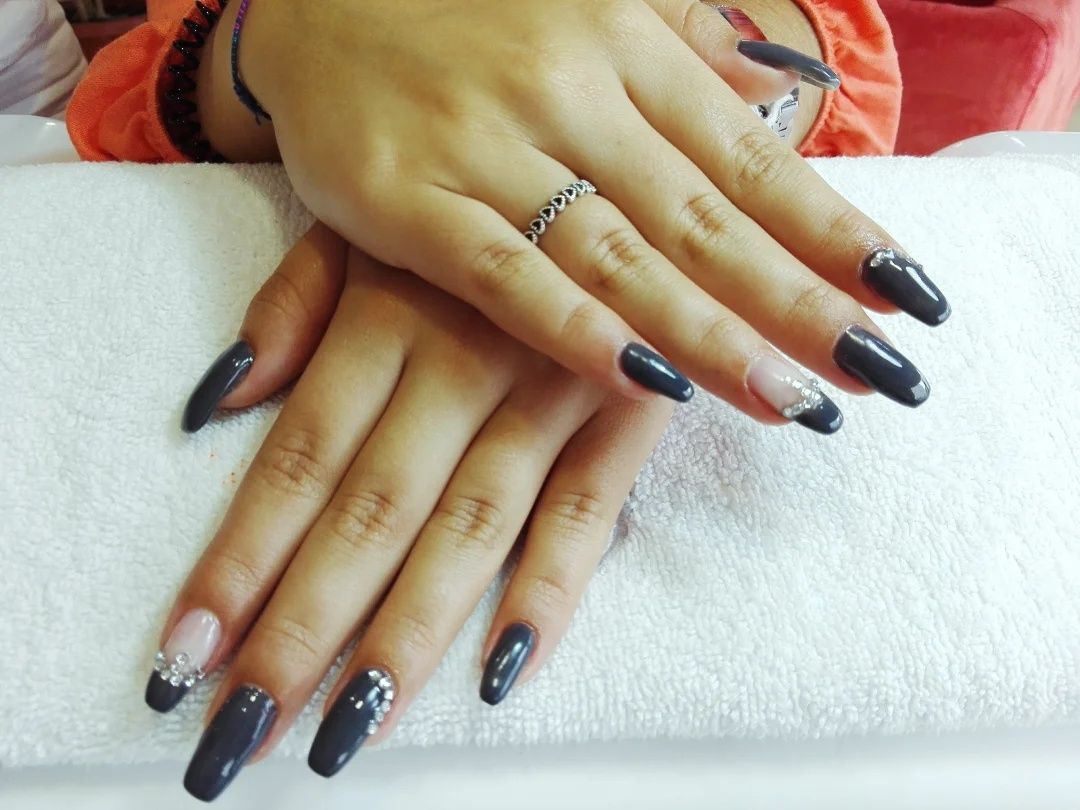 Unhas de Gel (Manicure/Pedicure/Gelinho)