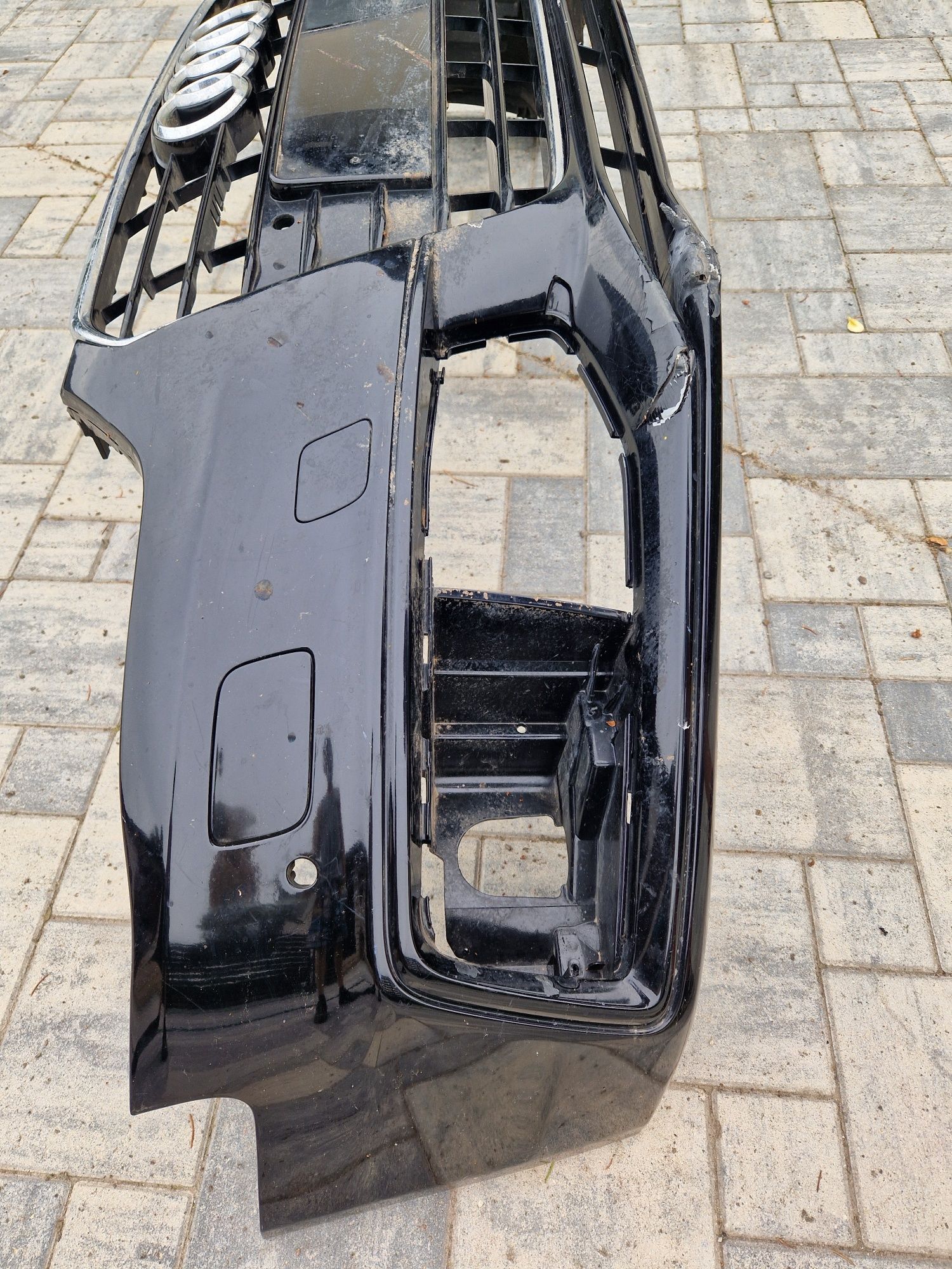 zderzak audi a4 b8 S-line
