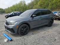 Volkswagen Tiguan Black, Bogate Wyposażenie, Małe Uszkodzenia!