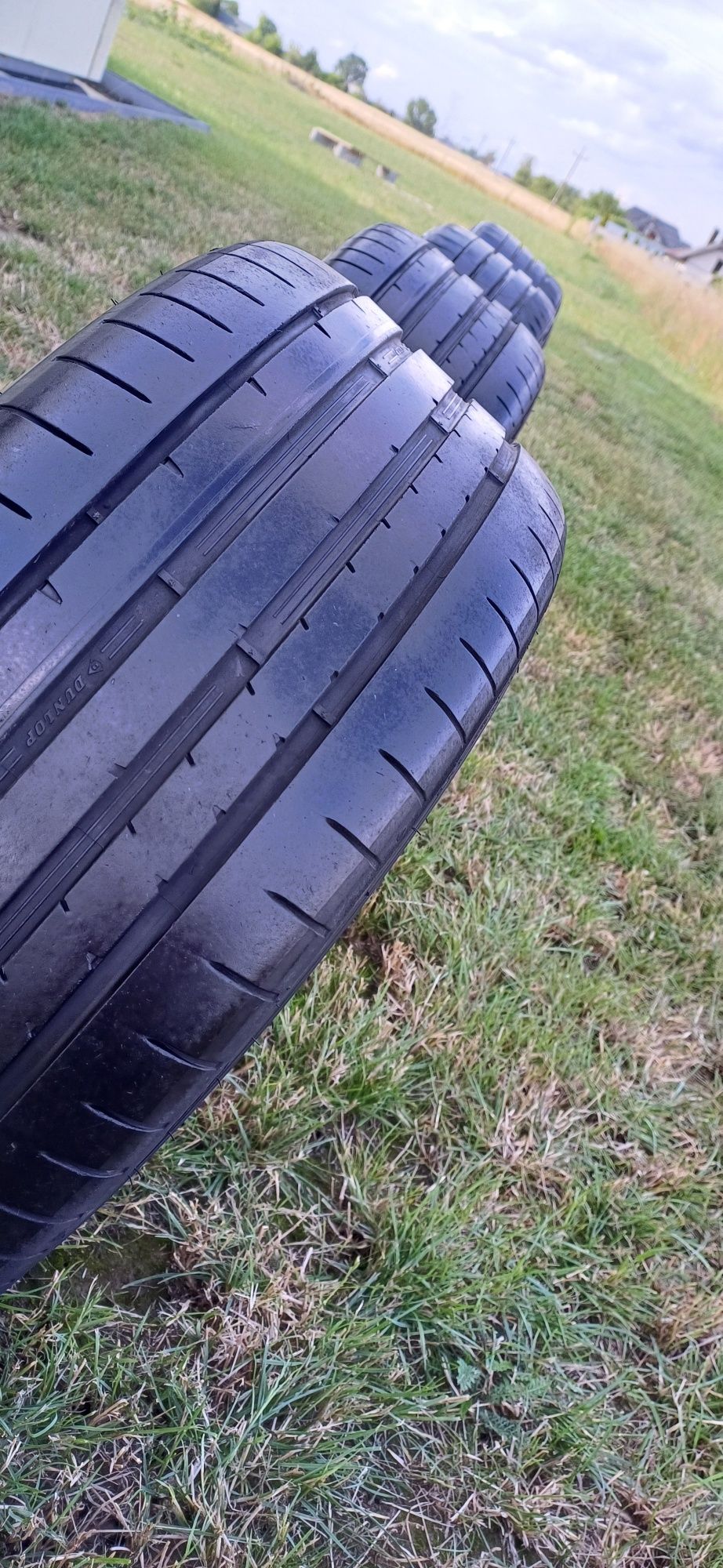 19 calowe felgi aluminiowe z oponami letnimi