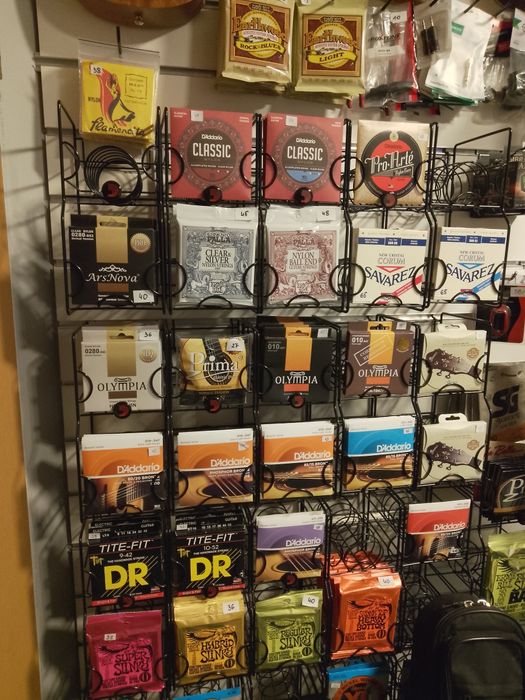 Struny do gitary klasycznej, akustycznej, ukulele