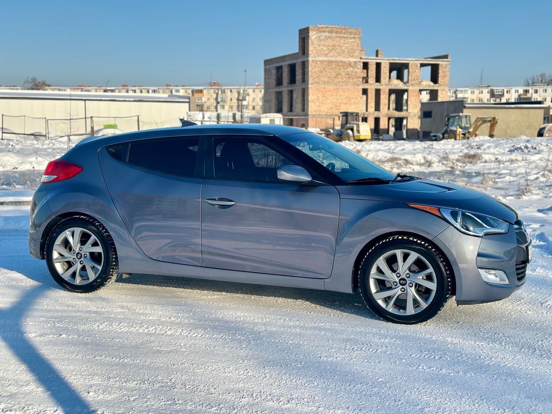 Hyundai Veloster