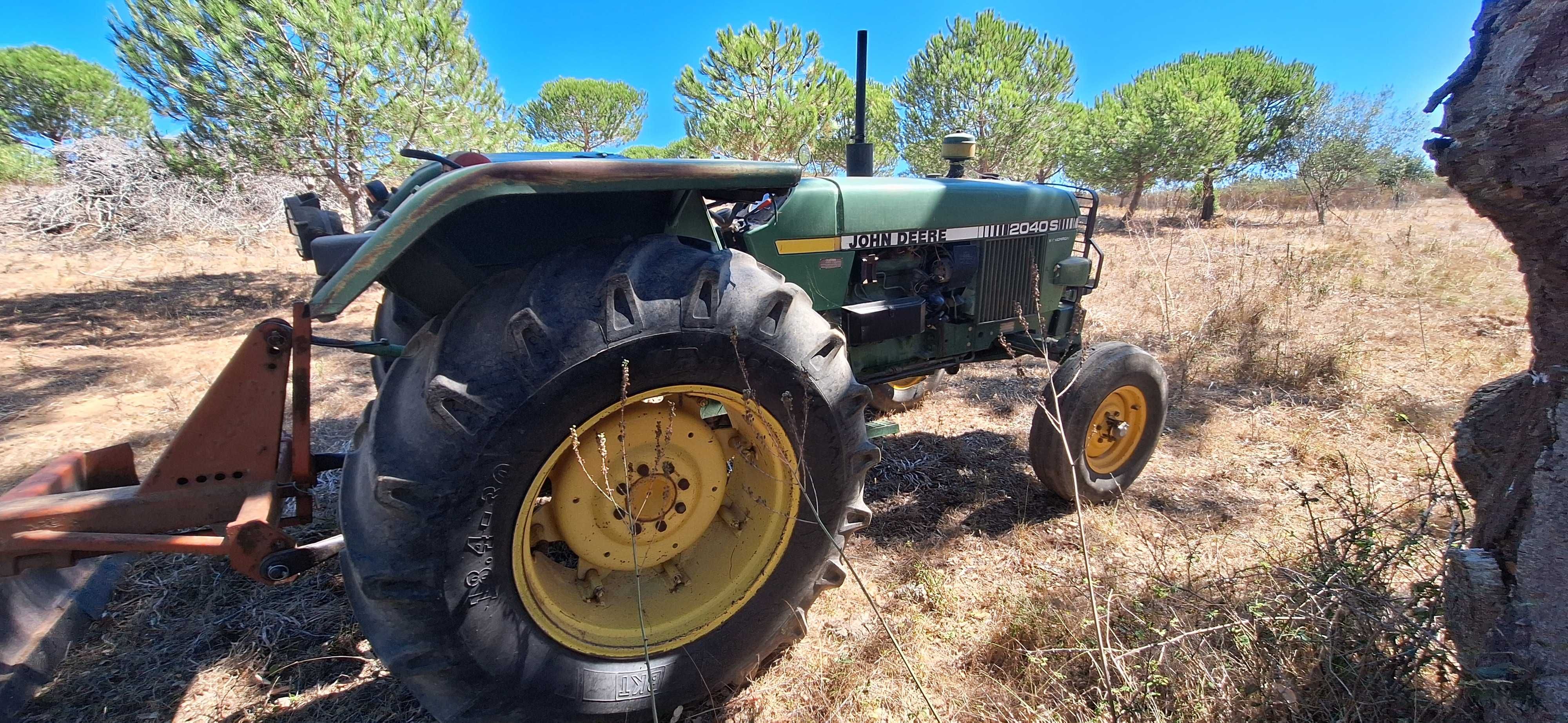 Tractor John Deere 2040 S