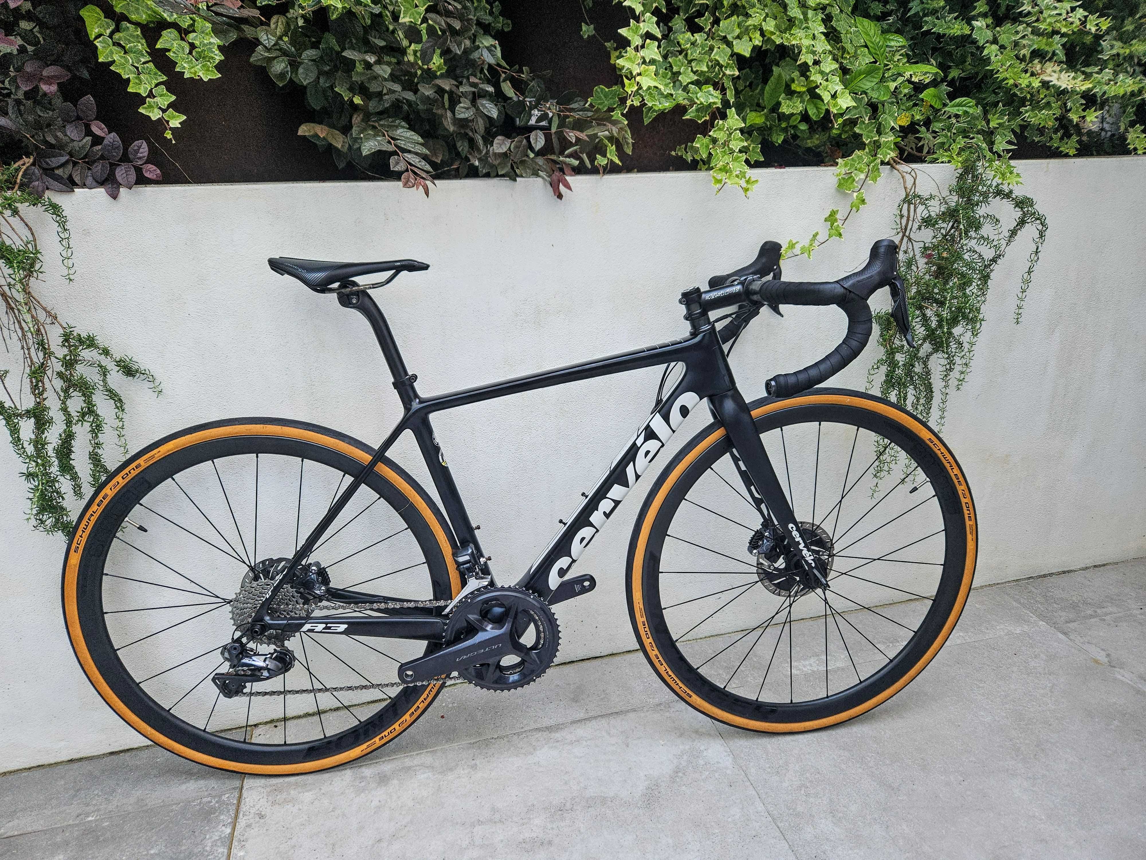 Cervelo R3 Full Ultegra Travão de Disco, Tamanho 51 Di2