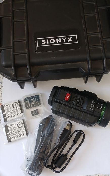 Кольорова камера нічного бачення  Aurora CDV-100C