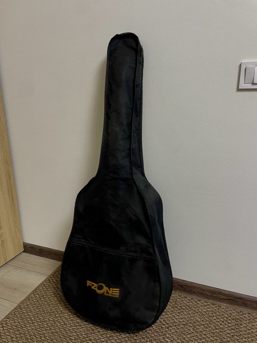 Продаю Гітару  Maxtone