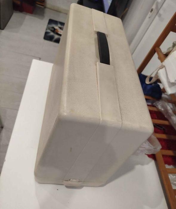 Mala de máquina de costura