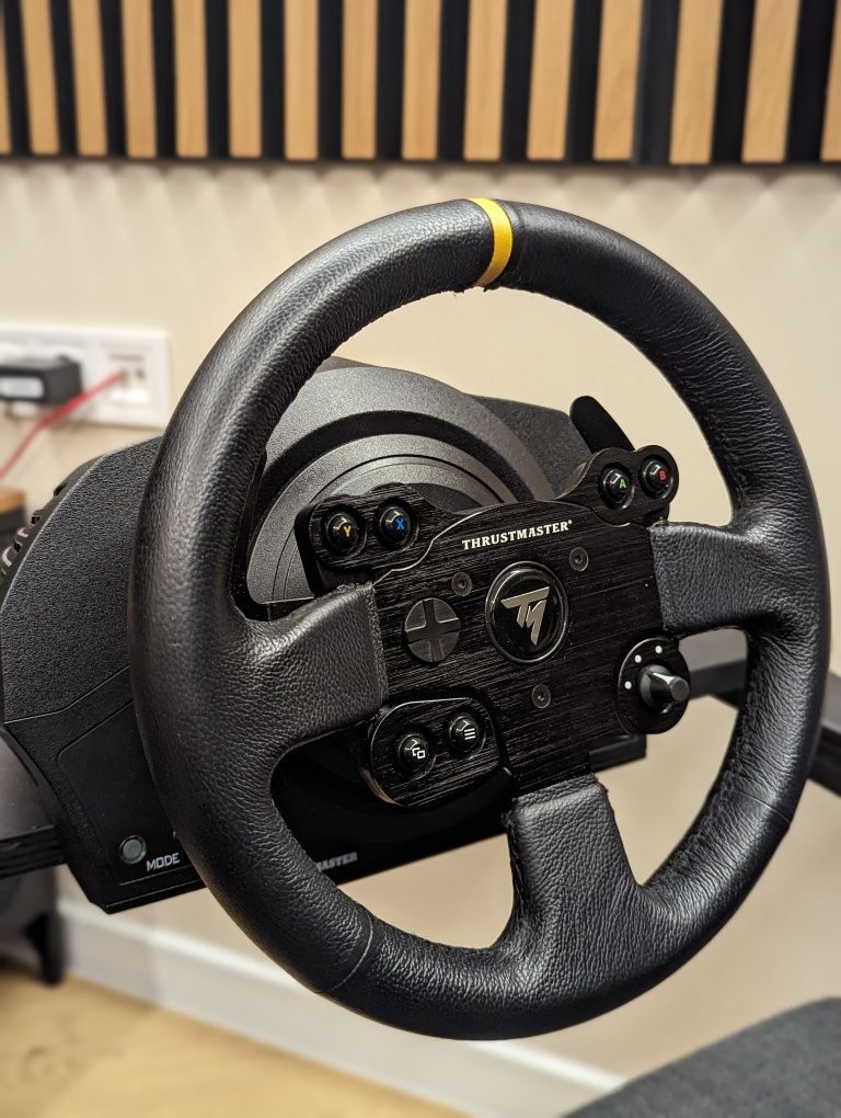 Thrustmaster TX Leather Edition (XBOX/PC)