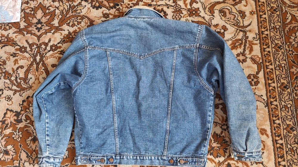 Wrangler джинсовая куртка.