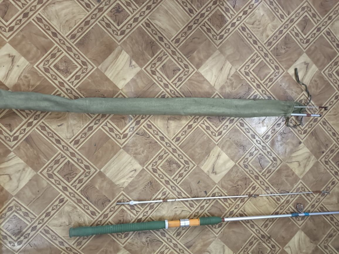 Спиннинг СССР титанновый