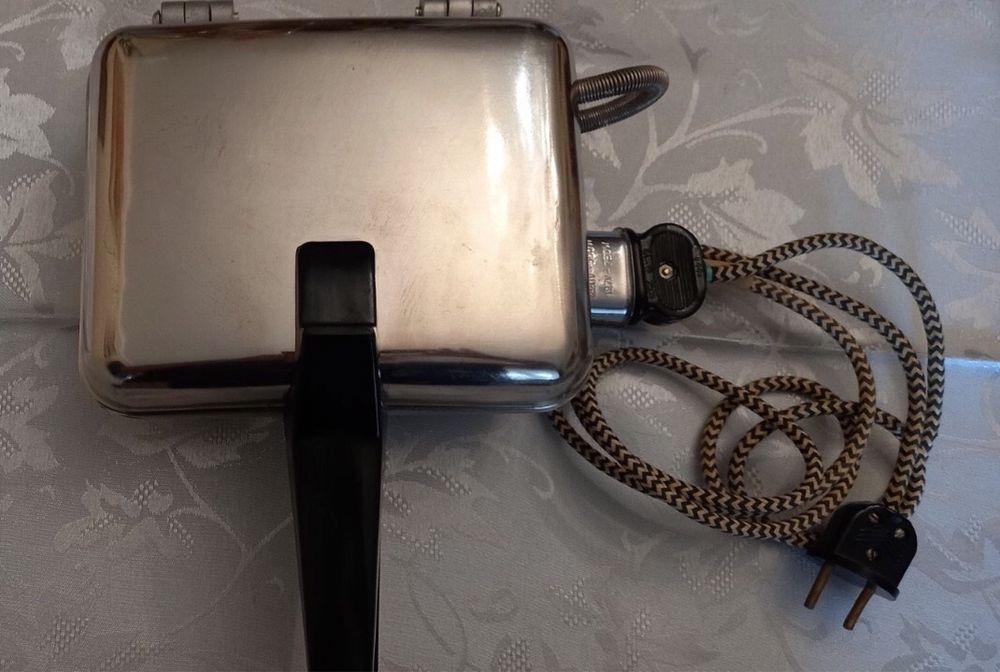 Та самая электровафельница