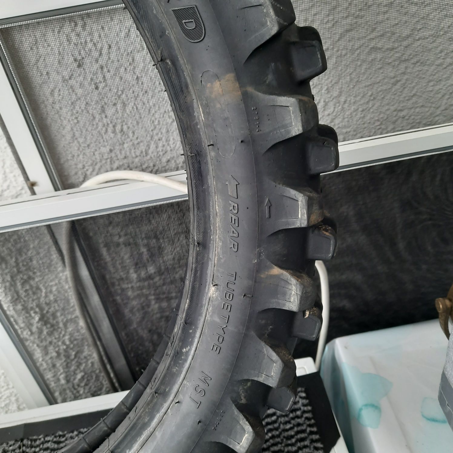 Резина мотошини кросс ендуро R 19 21 Michelin Heidenau Maxxis