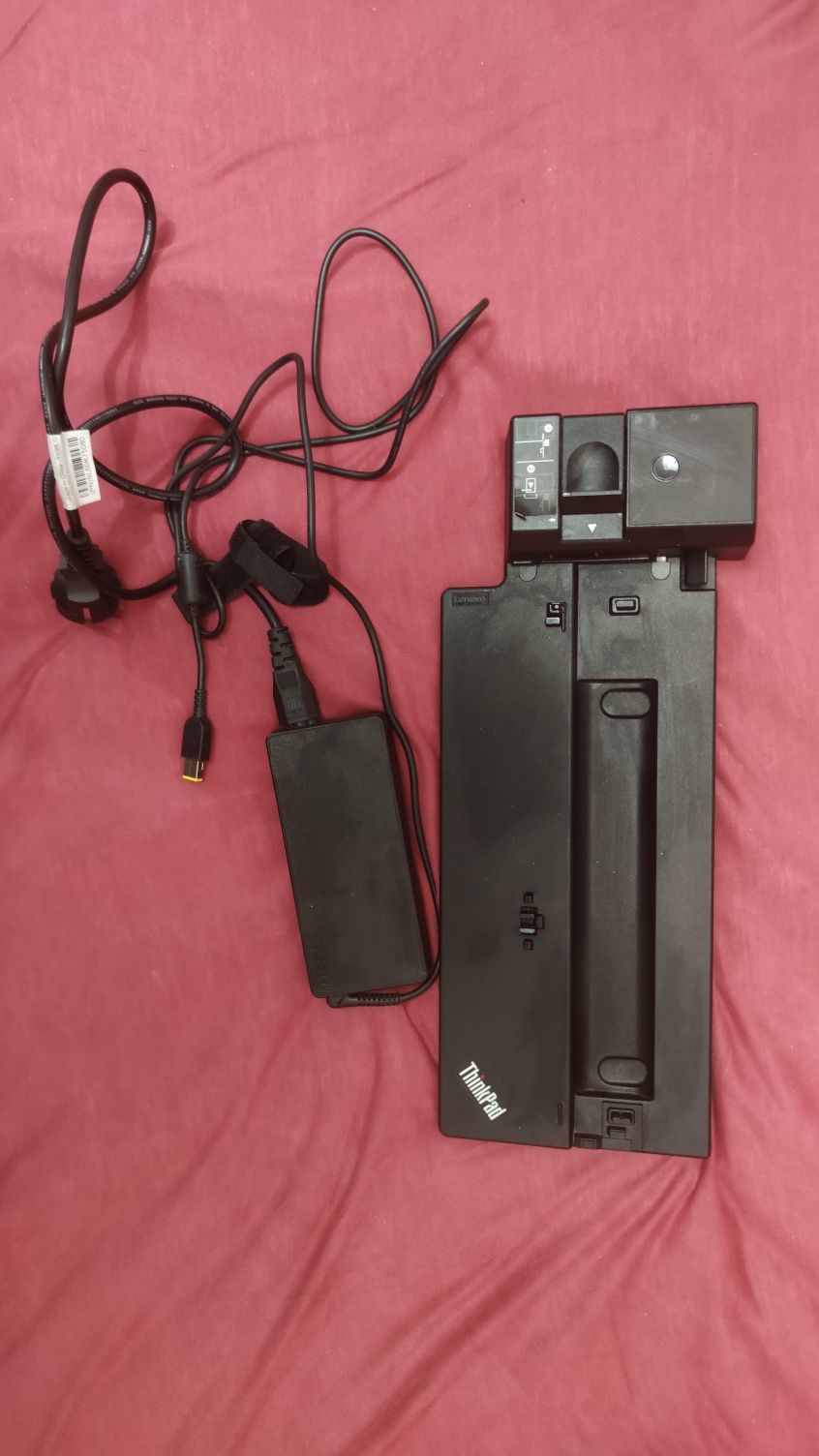 Stacja dokująca Lenovo ThinkPad Ultra 40AJ z DSUB oraz HDMI nie 40AH