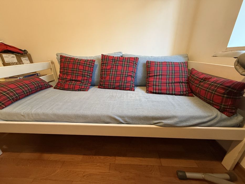 Cama/sofa para quarto