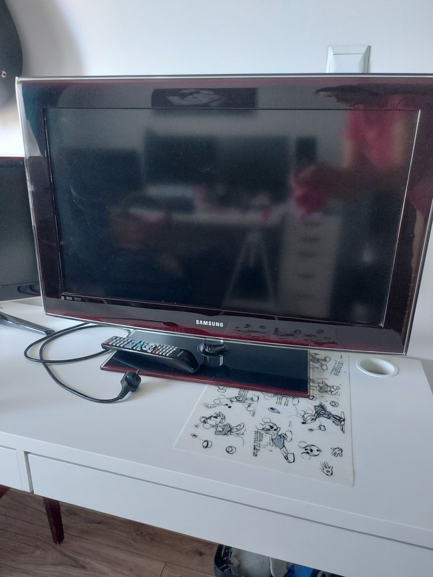 Telewizor LCD 32" samsung