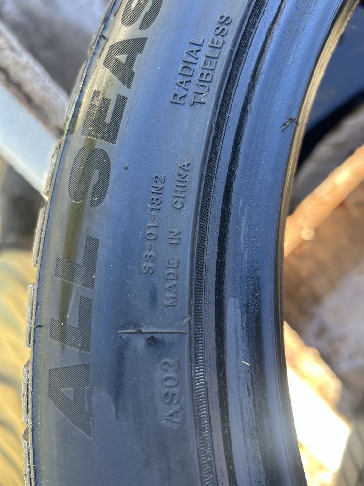 Шини всесезонні 245/40 r18 Minerva