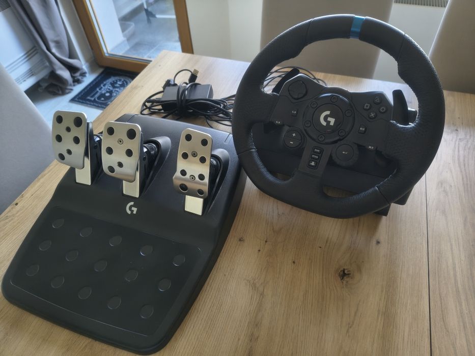 Kierownica Logitech g923 PS5/PC