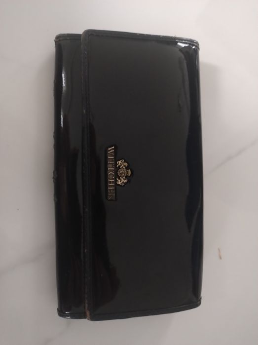 Portfel damski skorzany z połyskiem Wittchen