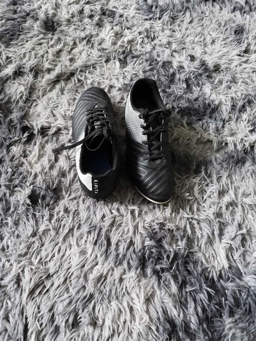buty piłkarskie korki