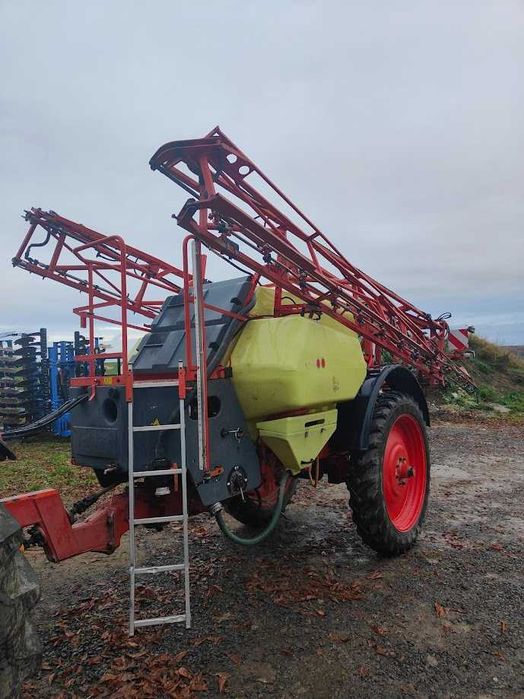 Opryskiwacz Rau Spridotrain GVP38