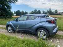TOYOTA C-HR 2023 r. hybryda