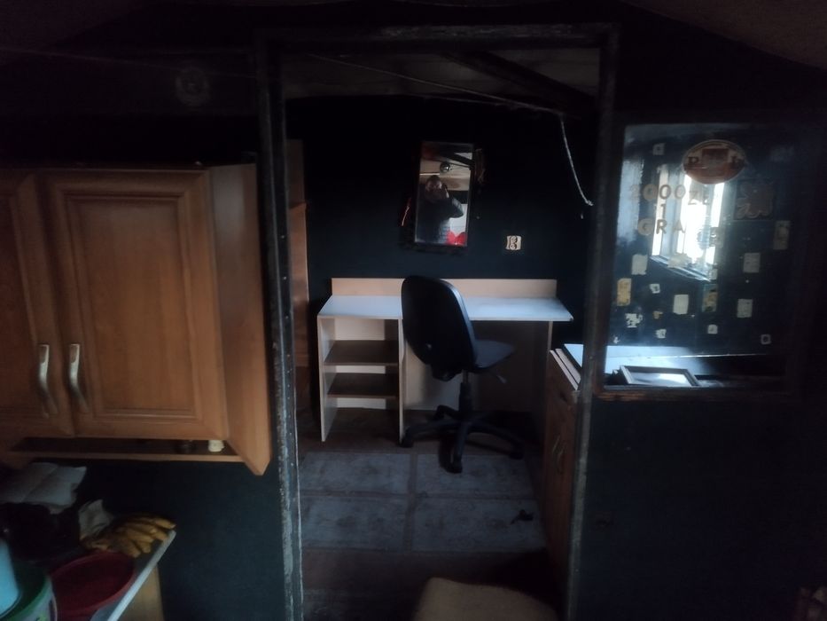 Barakowóz na kołach ogromny