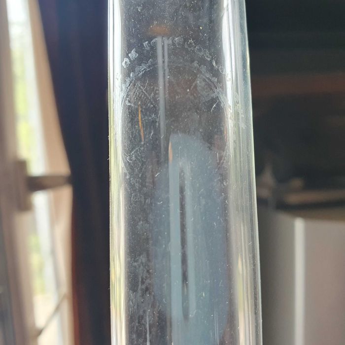 Sprawna figuralna lampa naftowa=MOREAU=ze stopów metali=wys.całk.80 cm