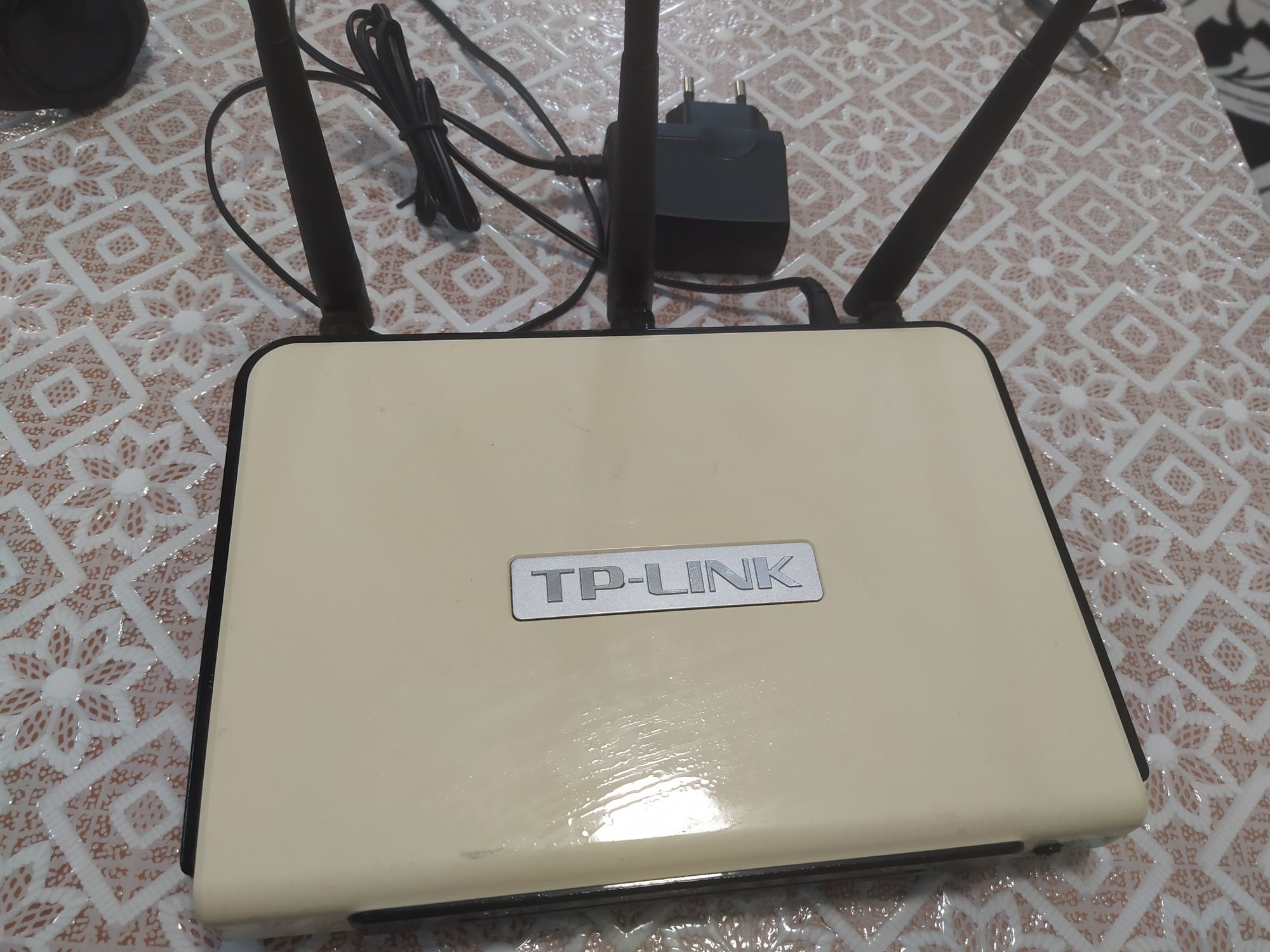 Роутер ,маршрутизатор TP-LINK TL-WR940N,TL-WR841
