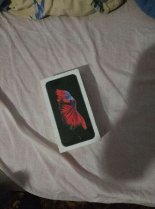 Айфон 6s. 4/64 обмін