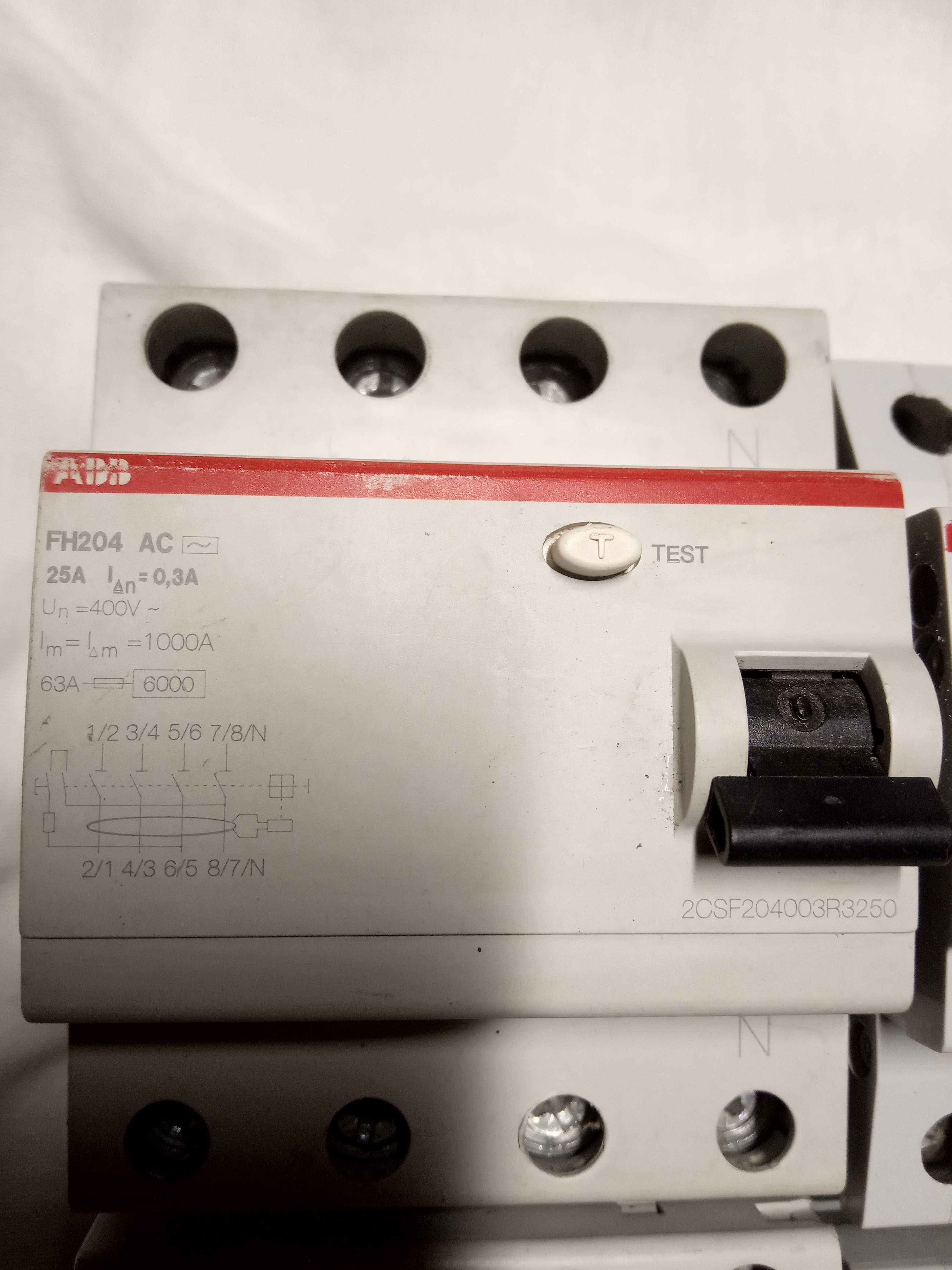 продам УЗО АВВ FH 204  25A,