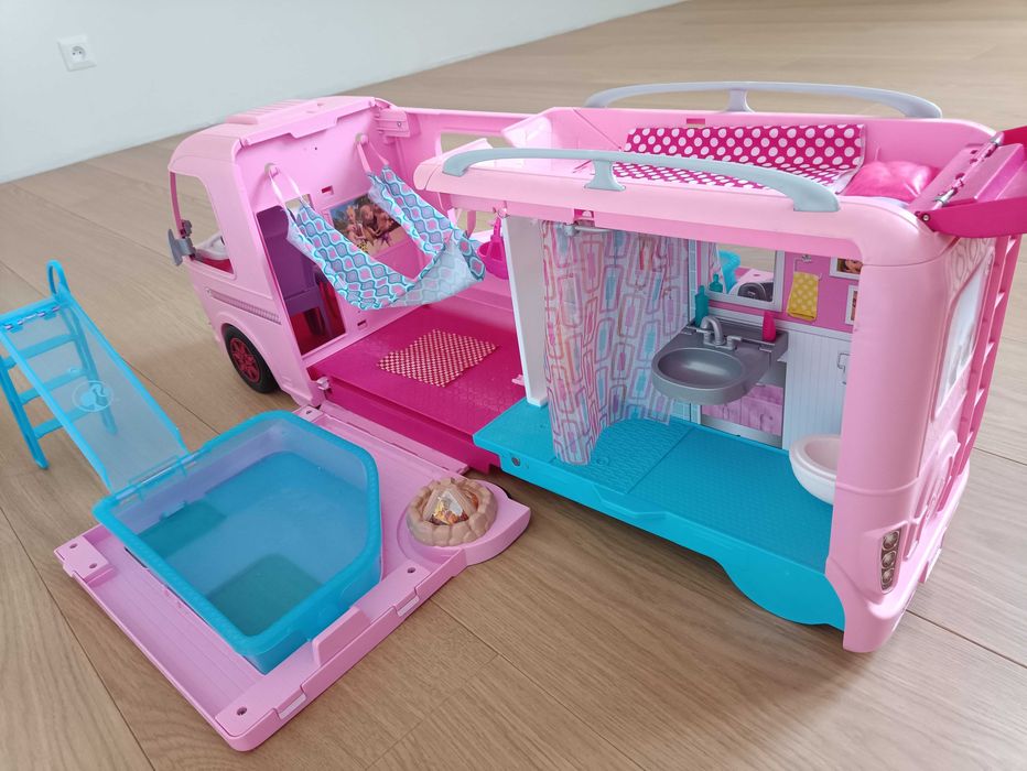 Duży camper kamper barbie