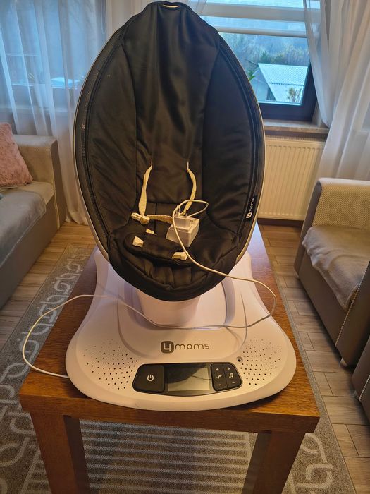 Bujak, leżaczek 4moms Mammaro 4.0