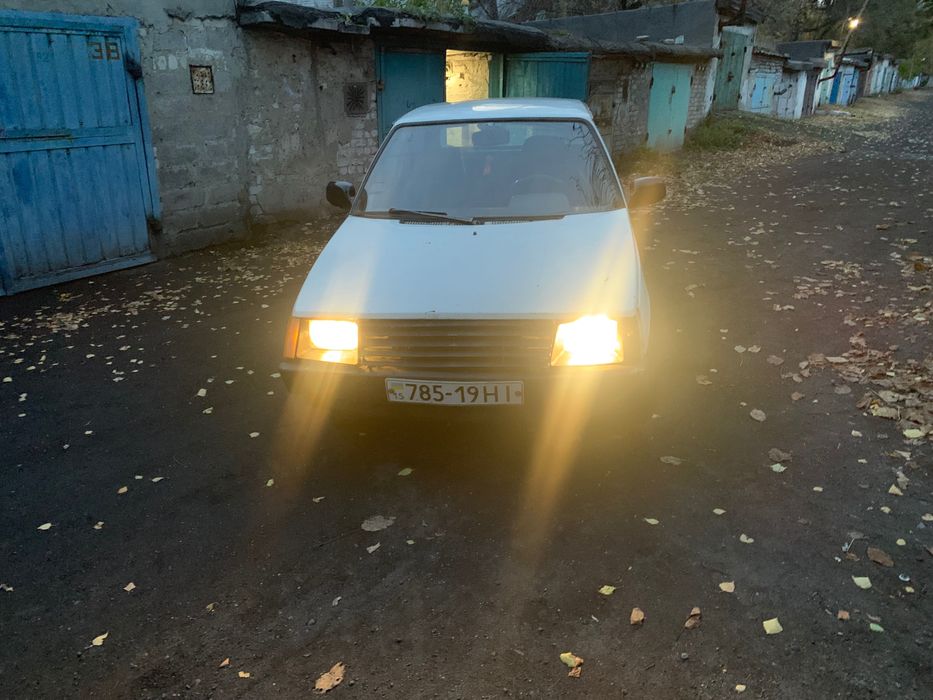 Таврия 1.1 на ходу,в боевом состоянии