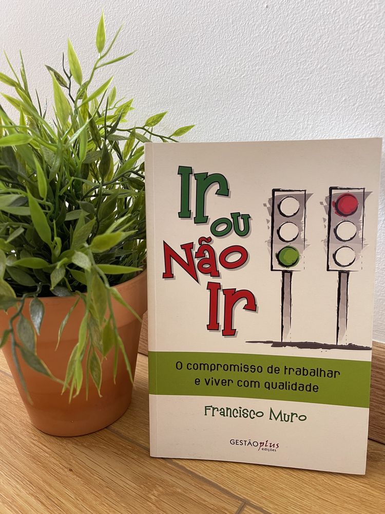 Livros em Português e Inglês - Cada um a 5€
