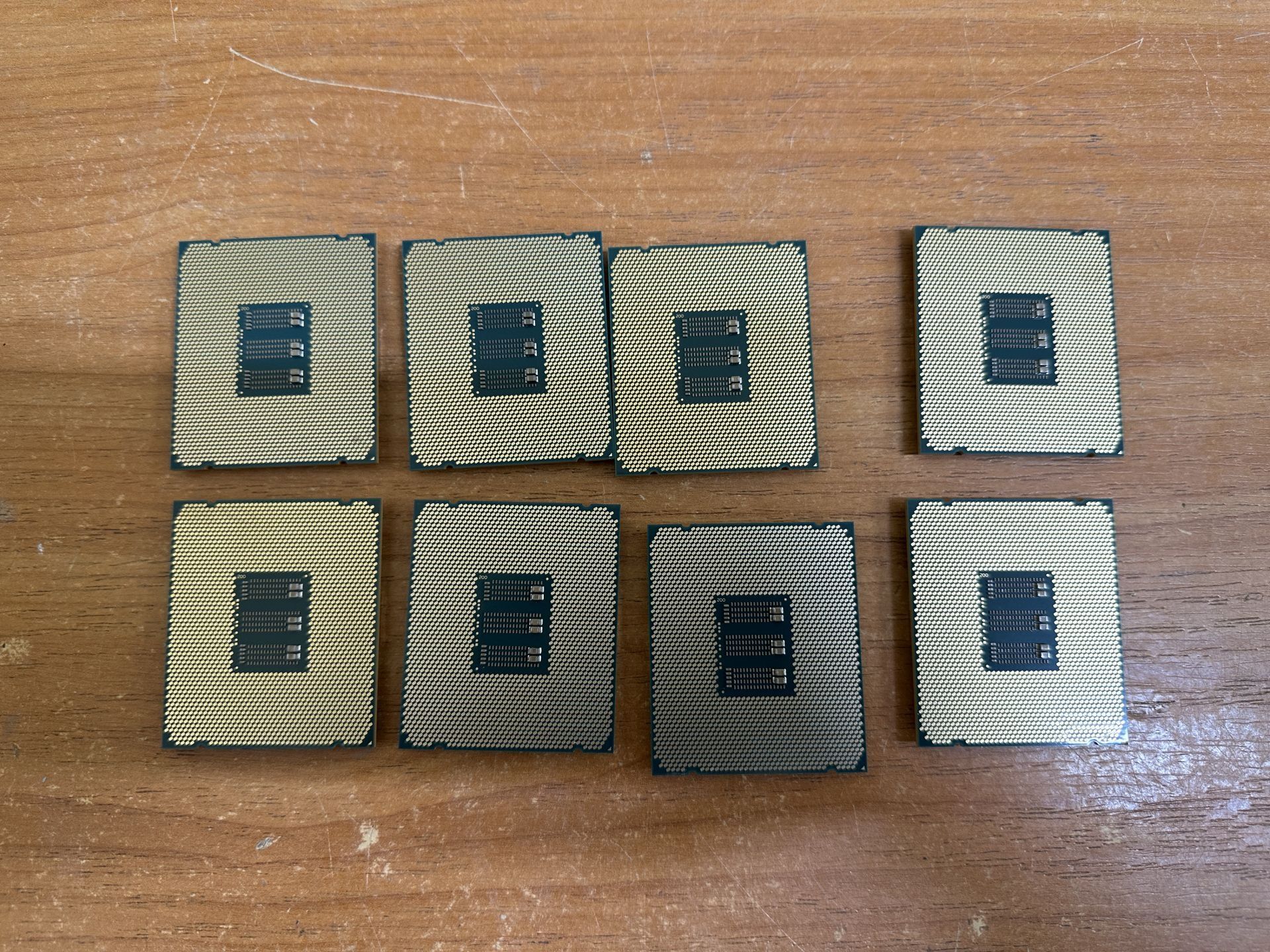 Процессоры intel xeon E7-8867v4 18ядер